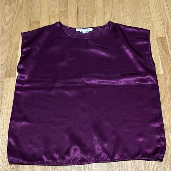 Golden Dragon 100% Pure Silk Sleeveless Top - Picture 1 of 4